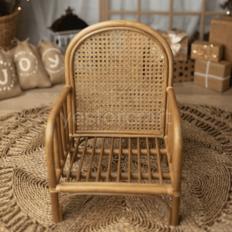 Rattan Hazeranlı Taht