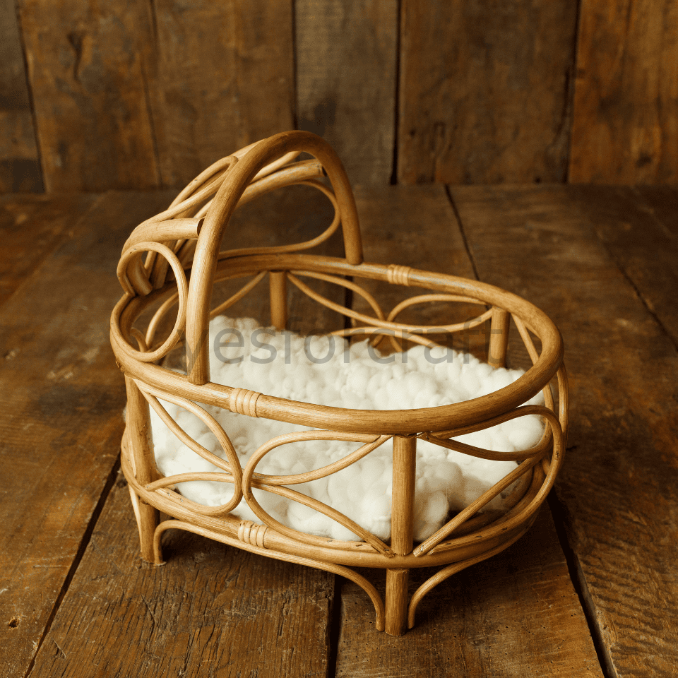 Rattan Şapkalı Beşik